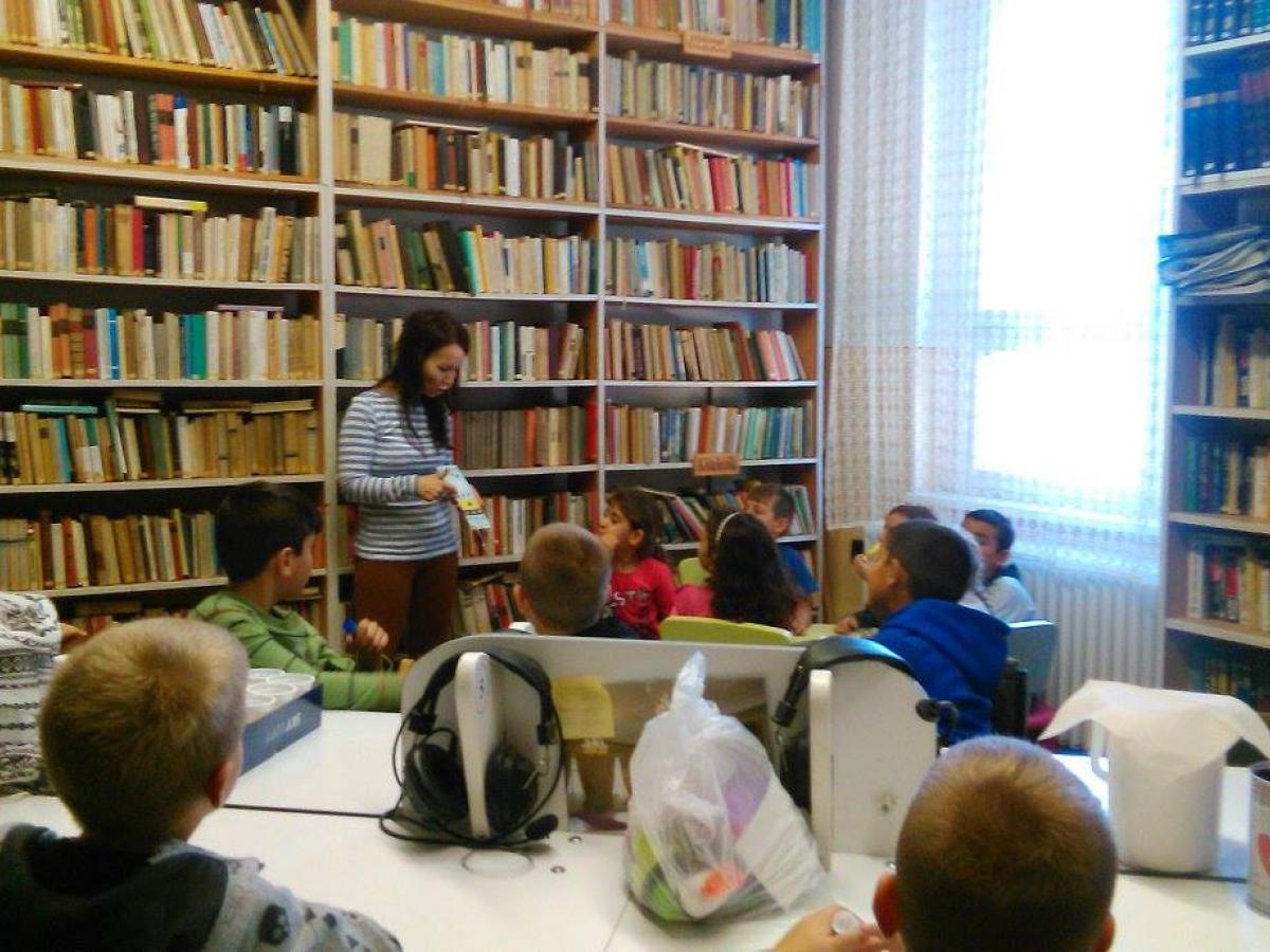 Beszterec Könyvtár, Információs és Közösségi Hely