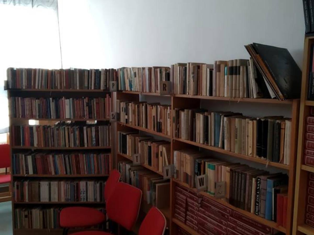 Kölcse Könyvtár, Információs és Közösségi Hely