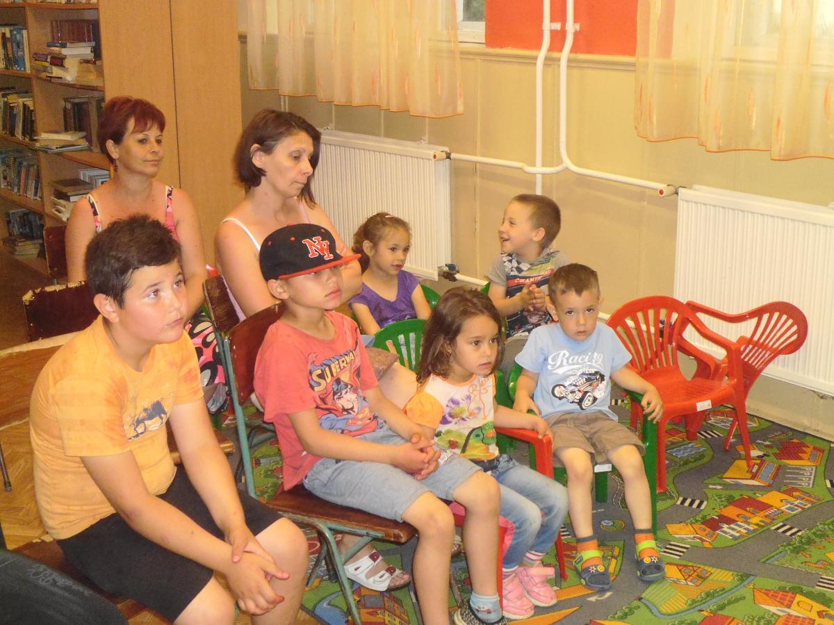 Szamoskér Könyvtár, Információs és Közösségi Hely