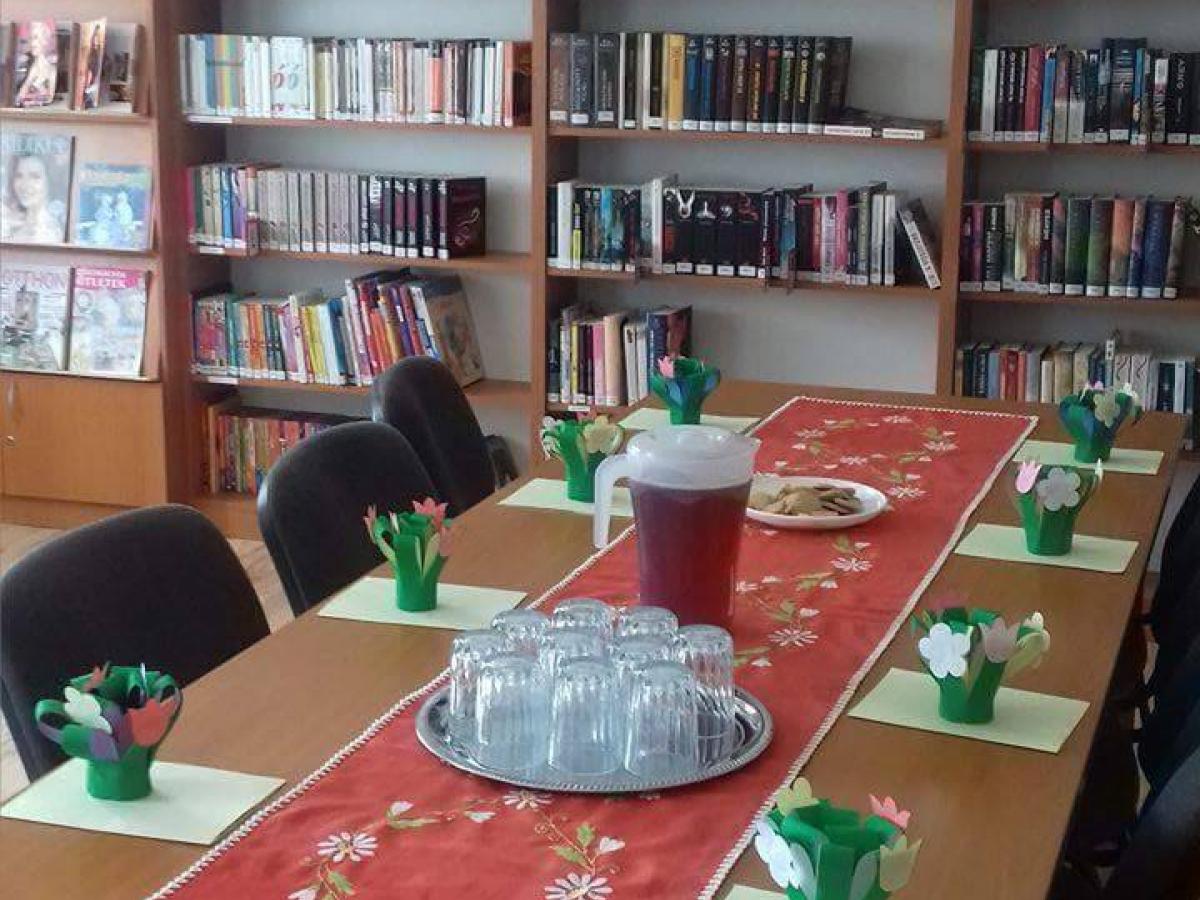 Terem Könyvtár, Információs és Közösségi Hely
