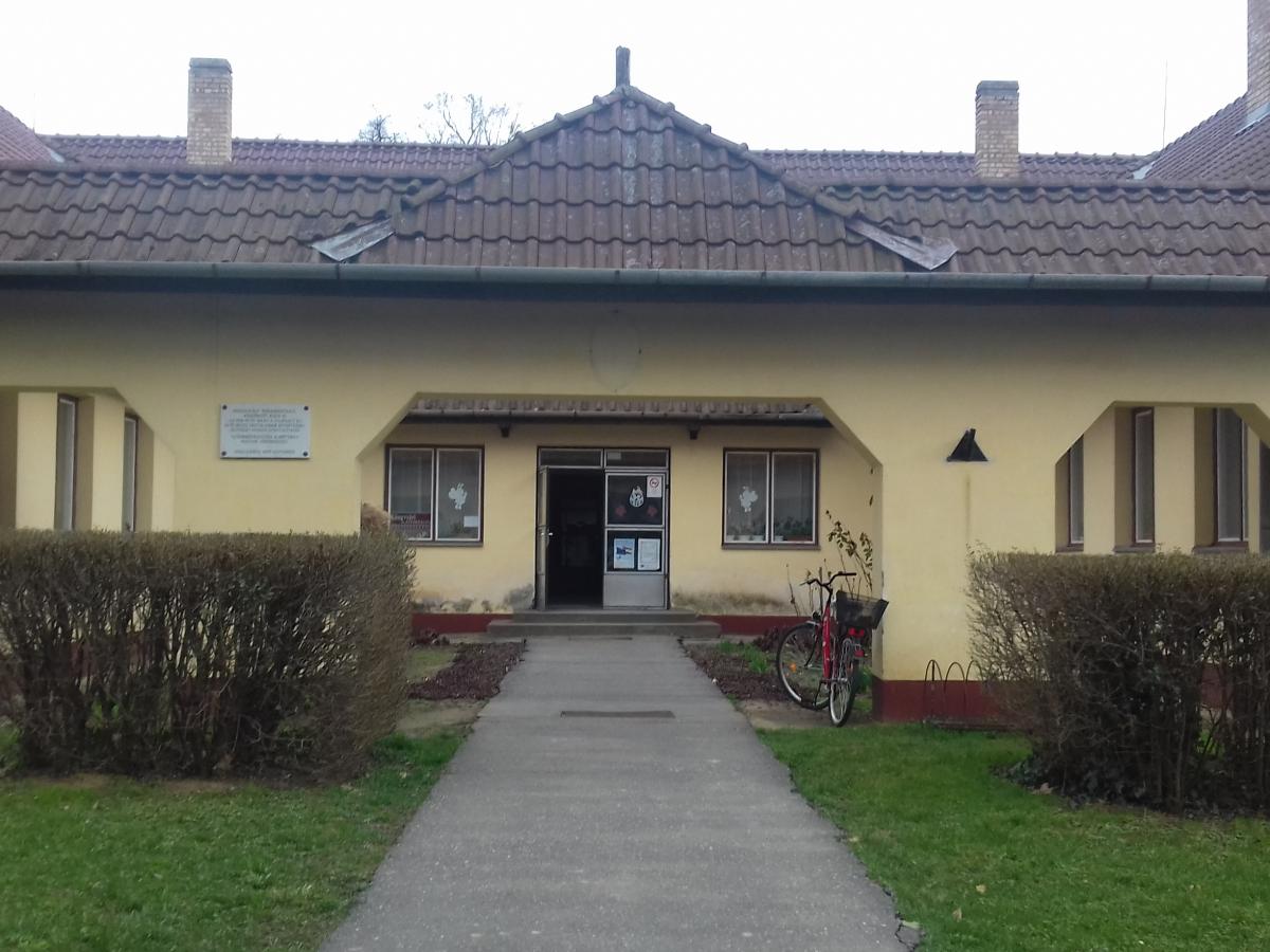 Beregsurány Könyvtár, Információs és Közösségi Hely