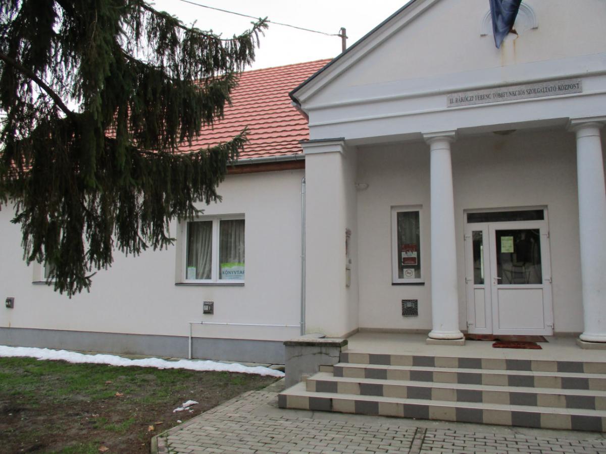 Tyukod Könyvtár, Információs és Közösségi Hely