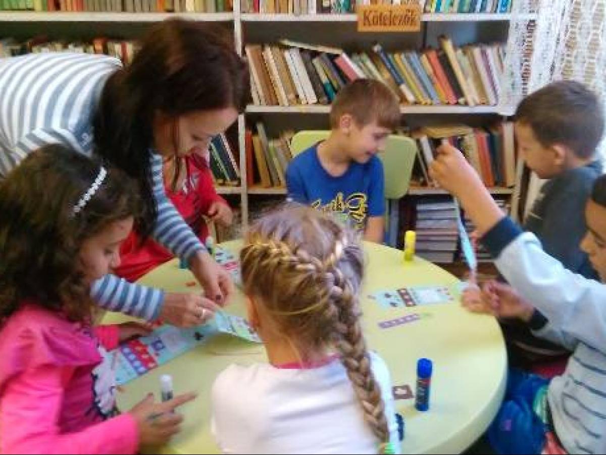 Beszterec Könyvtár, Információs és Közösségi Hely