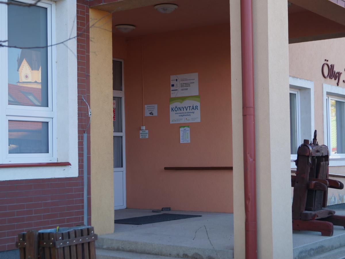 Döge Könyvtár Információs és Közösségi Hely